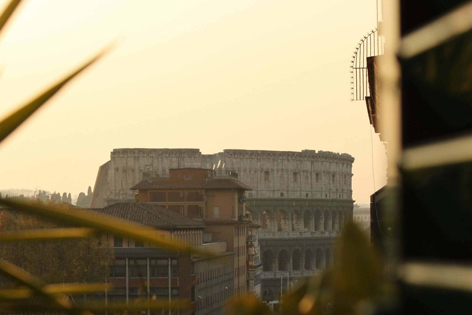 Colosseo Panorama By Ghor Рим Экстерьер фото